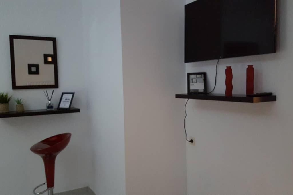 Apartment In The Heart Of The City 5 Larissa Exterior photo